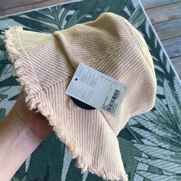 Forever 21 trendy bucket hat corduroy pink - Picture 4 of 4